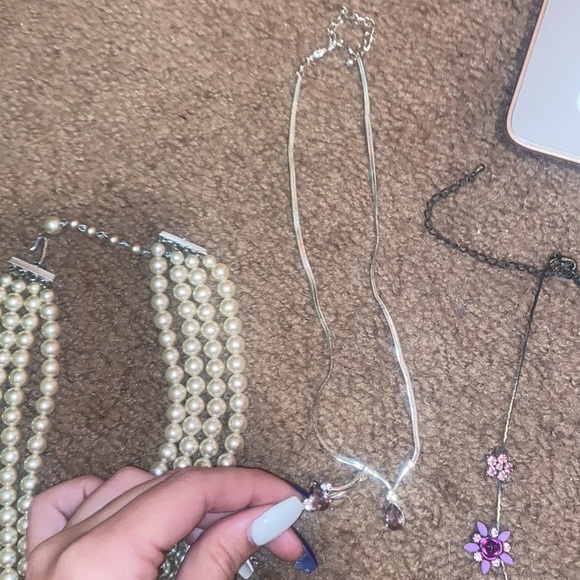 Jewelry - Picture 2 of 6